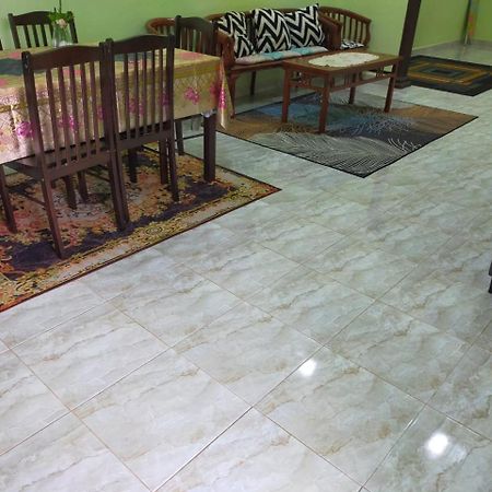 Rumah Tumpangan Di Kuala Terengganu, Terengganu Homestay D ภายนอก รูปภาพ