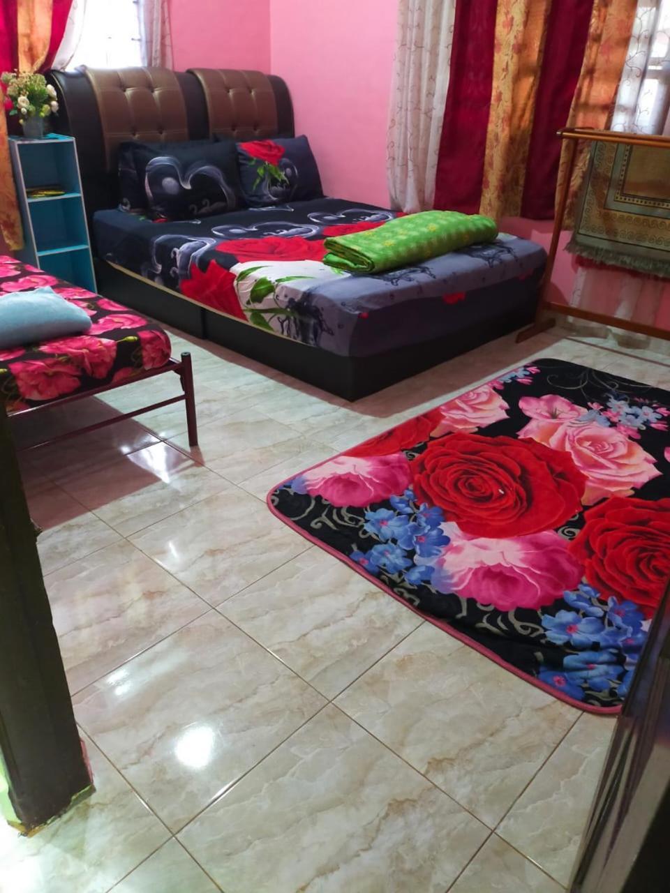 Rumah Tumpangan Di Kuala Terengganu, Terengganu Homestay D ภายนอก รูปภาพ